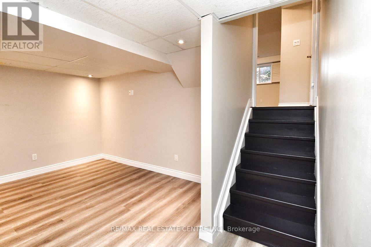 2 Althorp Drive, Orangeville, Ontario  L9W 5H7 - Photo 20 - W12446792