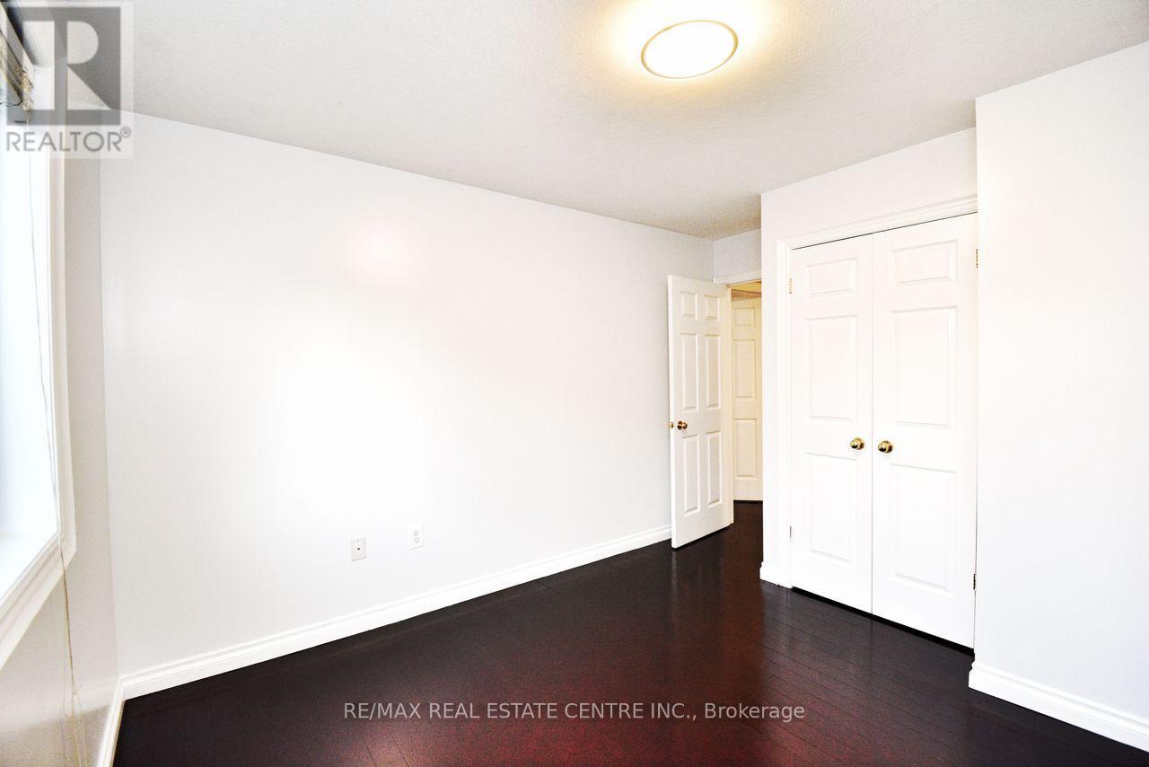 2 Althorp Drive, Orangeville, Ontario  L9W 5H7 - Photo 32 - W12446792