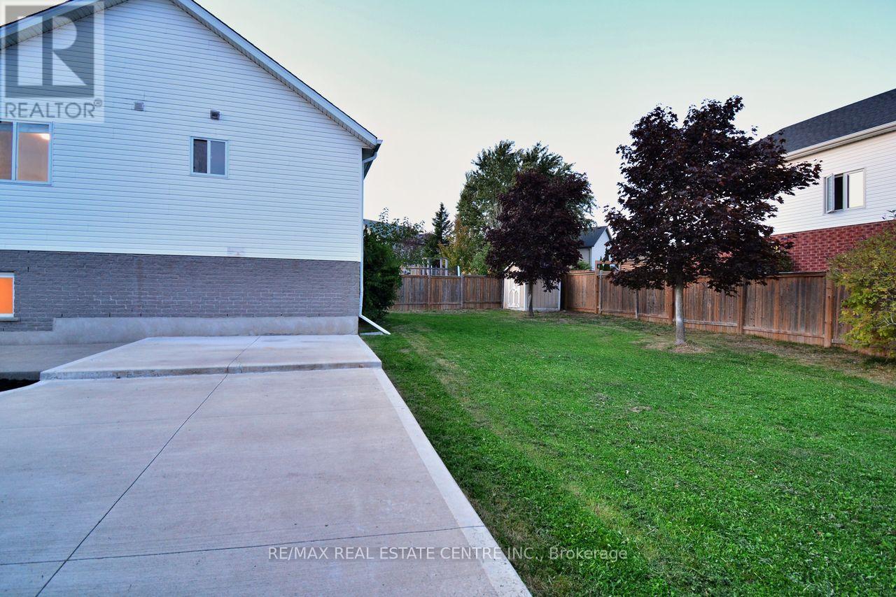 2 Althorp Drive, Orangeville, Ontario  L9W 5H7 - Photo 40 - W12446792