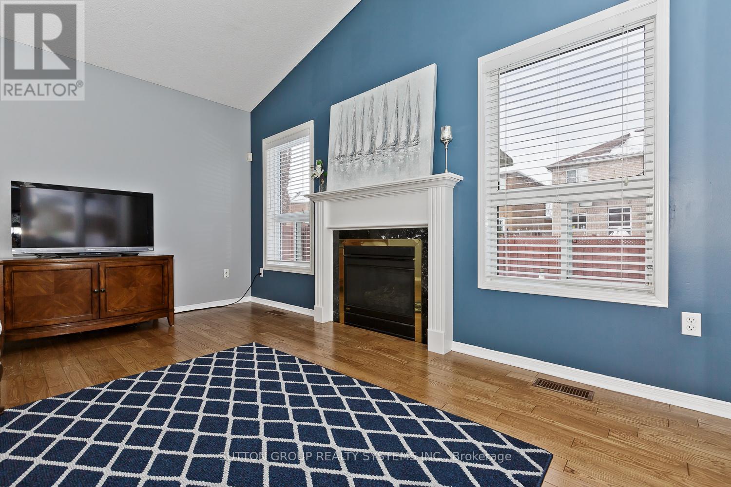 3945 Foxwood Avenue, Mississauga, Ontario  L5N 7V4 - Photo 18 - W12446800