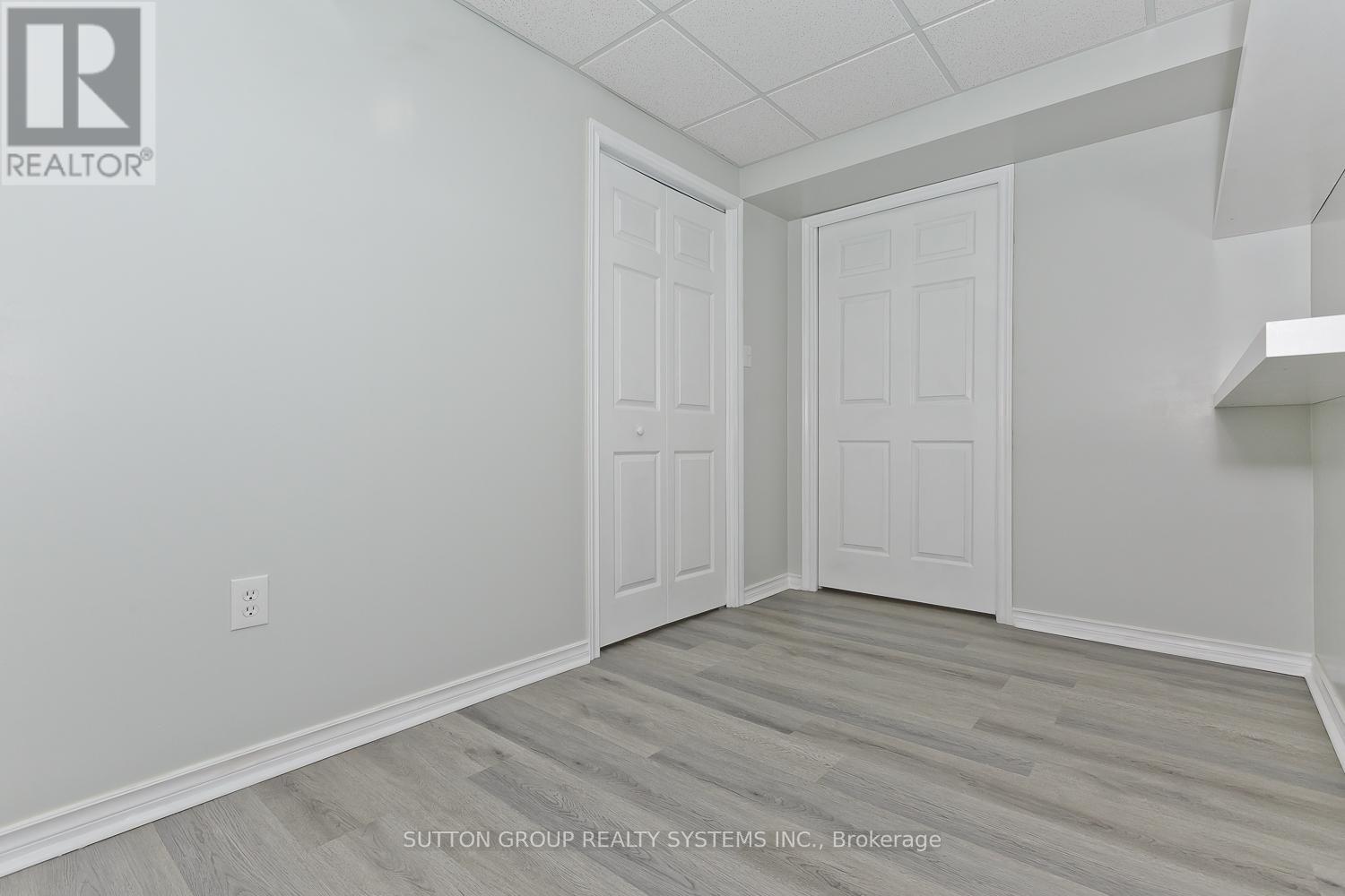3945 Foxwood Avenue, Mississauga, Ontario  L5N 7V4 - Photo 41 - W12446800