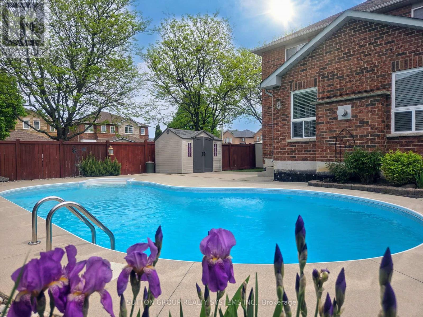 3945 Foxwood Avenue, Mississauga, Ontario  L5N 7V4 - Photo 47 - W12446800