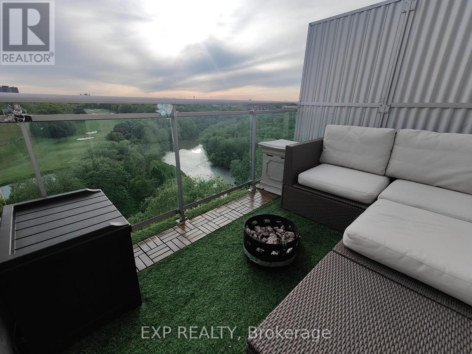 1010 - 2464 Weston Road, Toronto (Weston), Ontario  M9N 0A2 - Photo 16 - W12446805