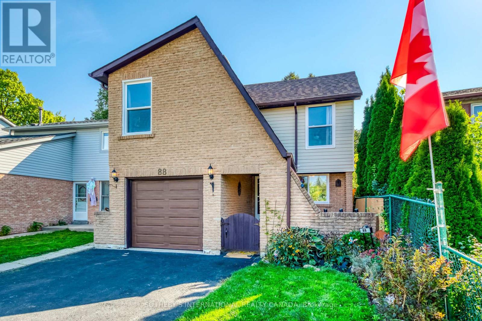 88 Harridine Road, Brampton, Ontario  L6K 2X2 - Photo 2 - W12446810