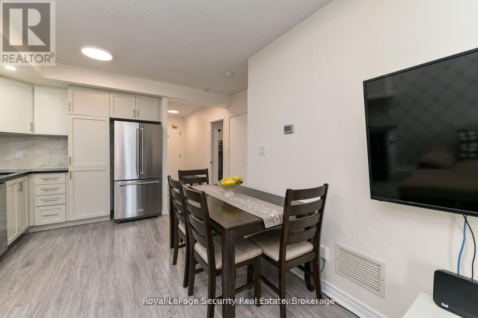 307 - 2464 Weston Road, Toronto, Ontario  M9N 0A2 - Photo 16 - W12446812