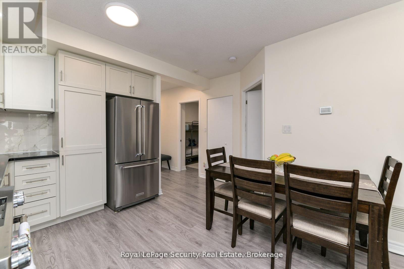 307 - 2464 Weston Road, Toronto, Ontario  M9N 0A2 - Photo 18 - W12446812