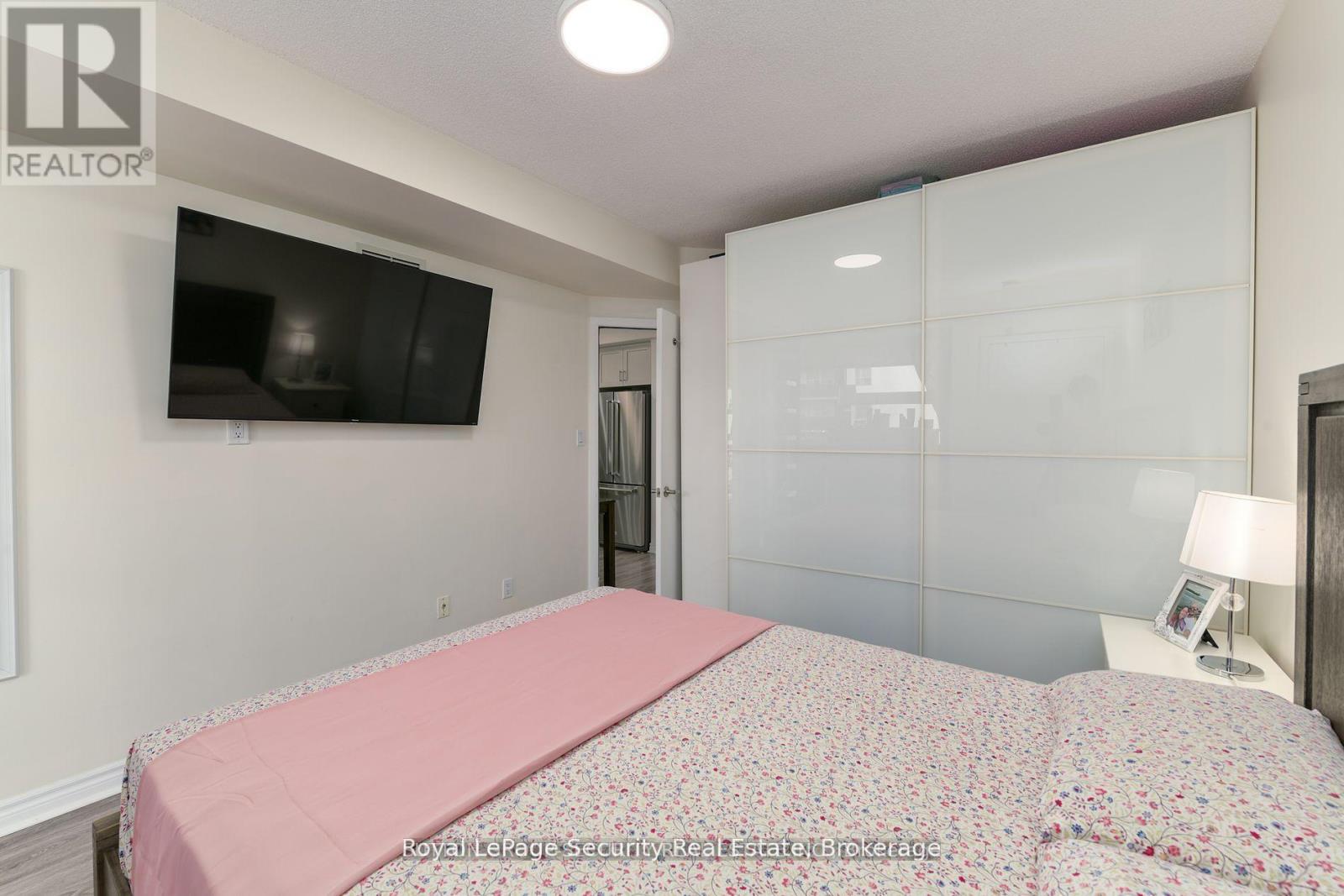 307 - 2464 Weston Road, Toronto, Ontario  M9N 0A2 - Photo 22 - W12446812