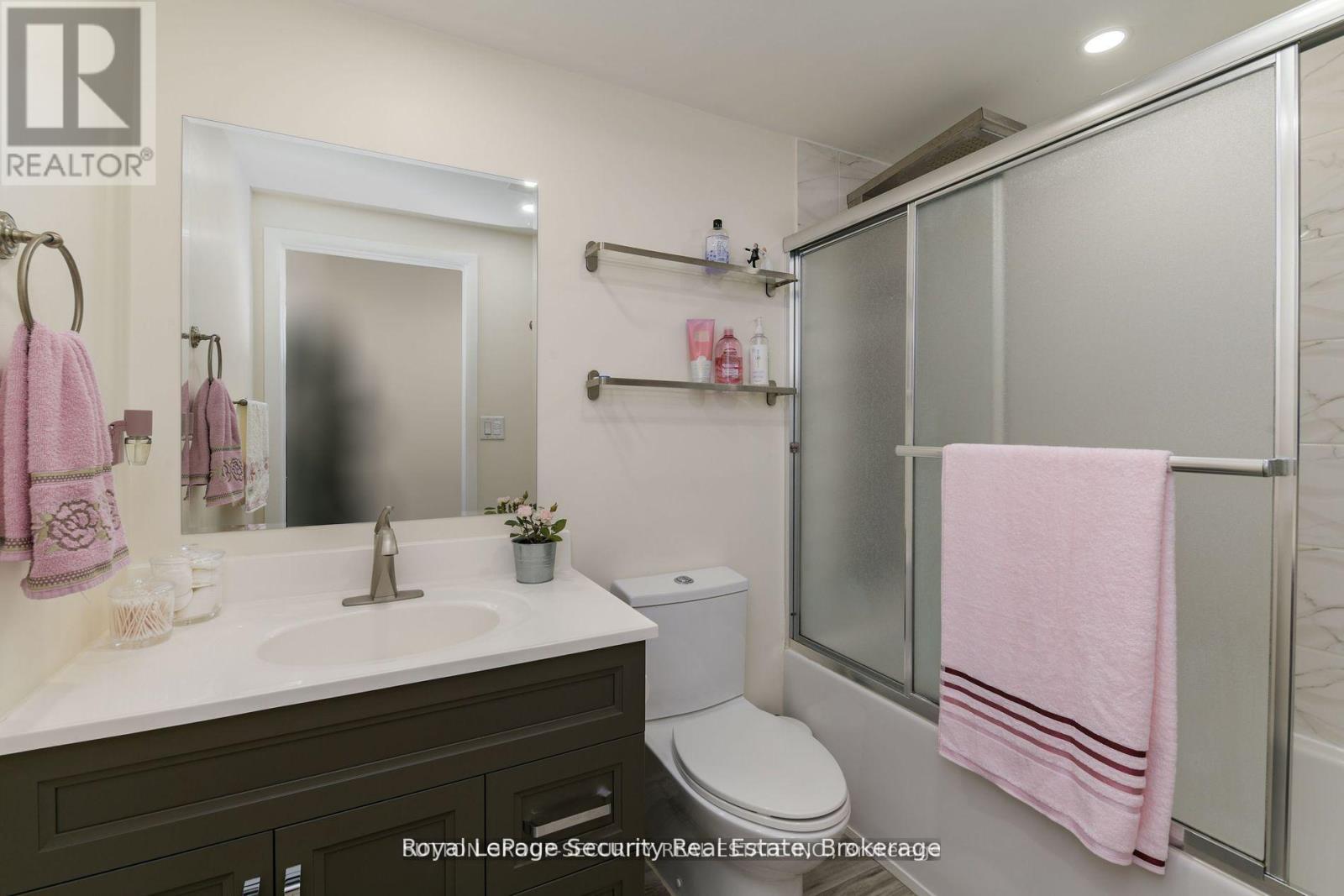 307 - 2464 Weston Road, Toronto, Ontario  M9N 0A2 - Photo 26 - W12446812