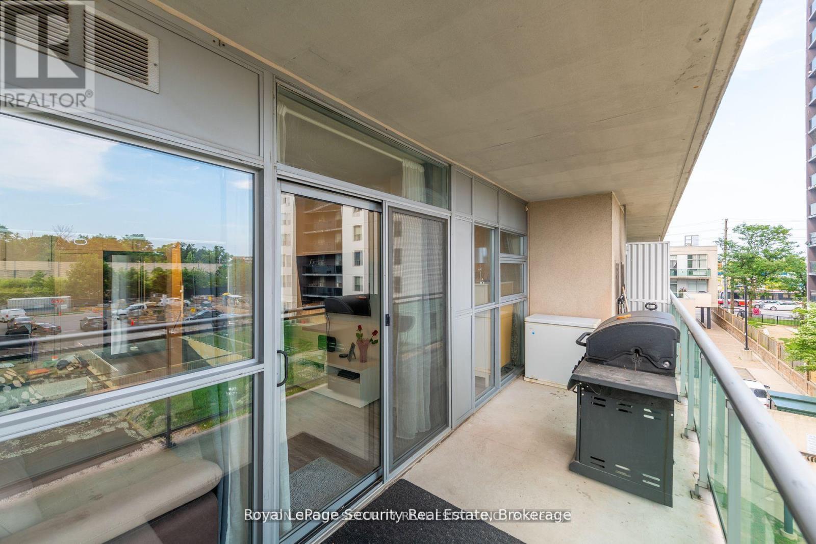 307 - 2464 Weston Road, Toronto, Ontario  M9N 0A2 - Photo 30 - W12446812