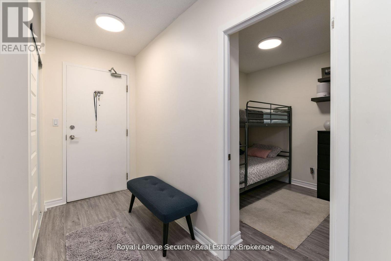 307 - 2464 Weston Road, Toronto, Ontario  M9N 0A2 - Photo 6 - W12446812