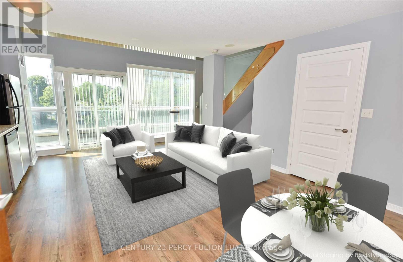 218 - 215 Queen Street E, Brampton, Ontario  L6W 0A9 - Photo 2 - W12446813