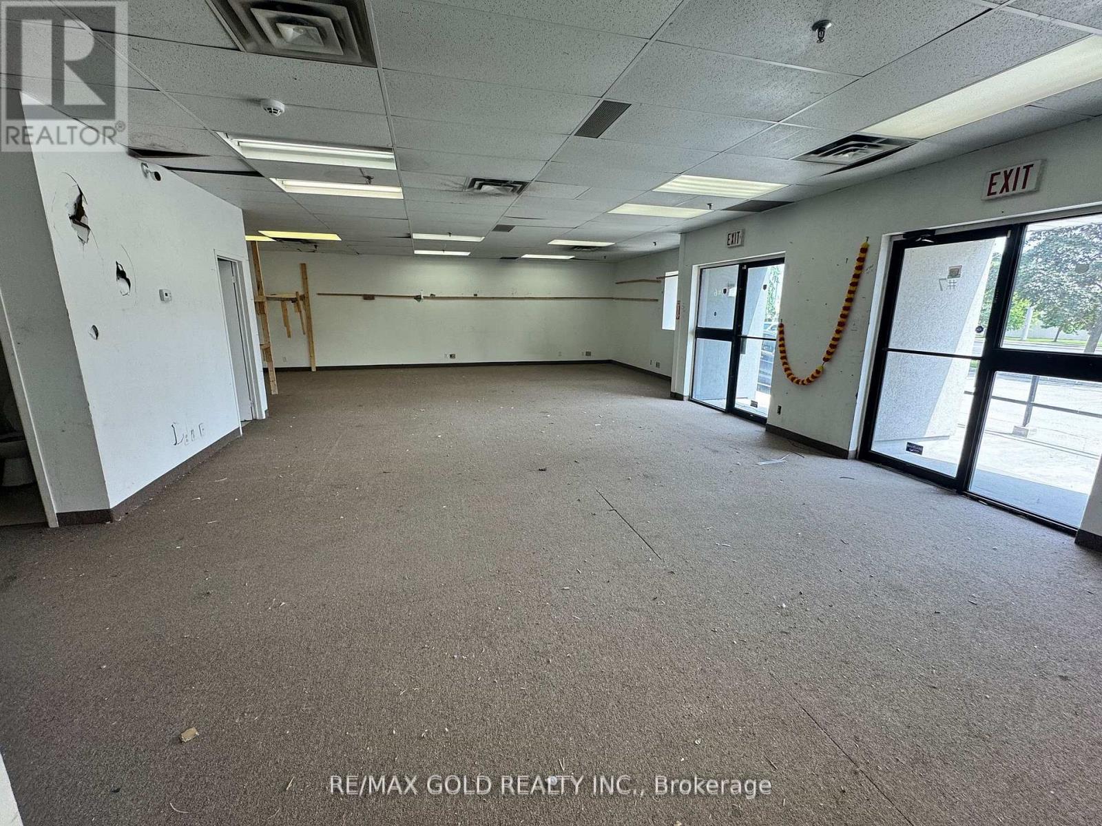 #6&7 - 1935 Drew Road, Mississauga, Ontario  L5S 1M7 - Photo 15 - W12446817