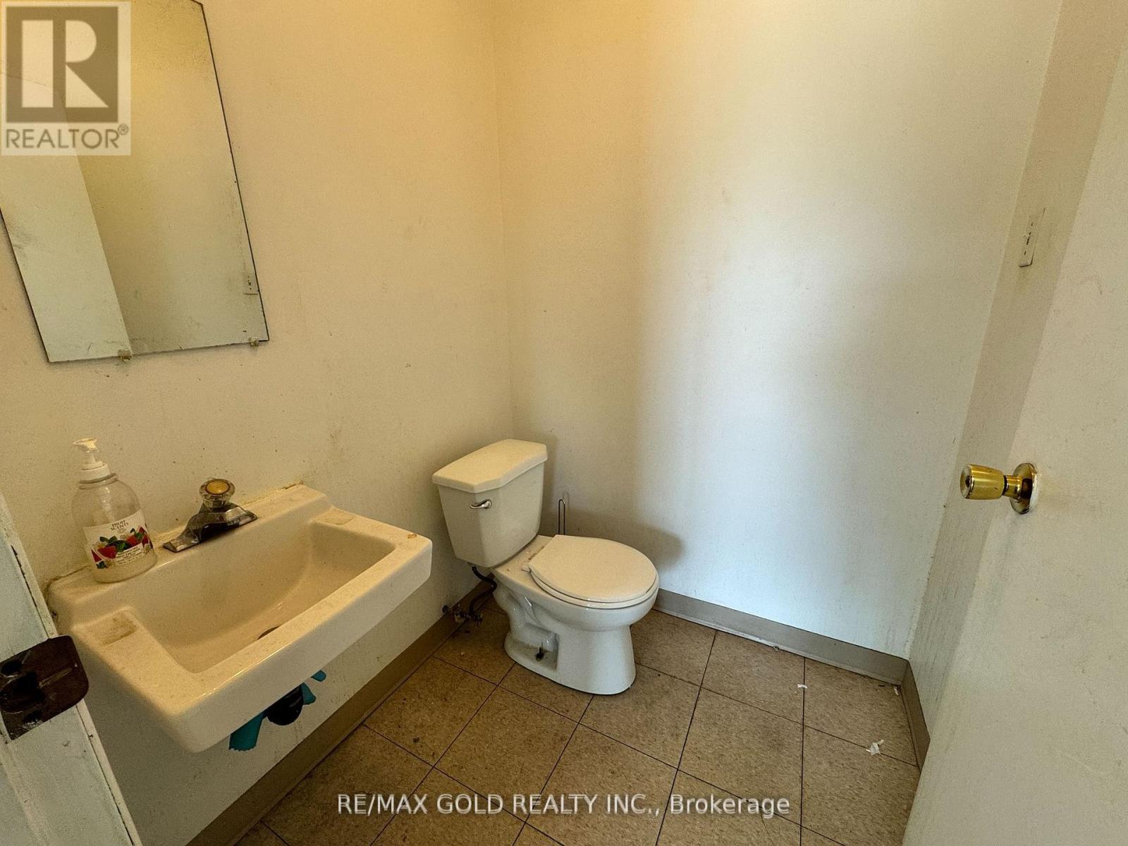 #6&7 - 1935 Drew Road, Mississauga, Ontario  L5S 1M7 - Photo 20 - W12446817