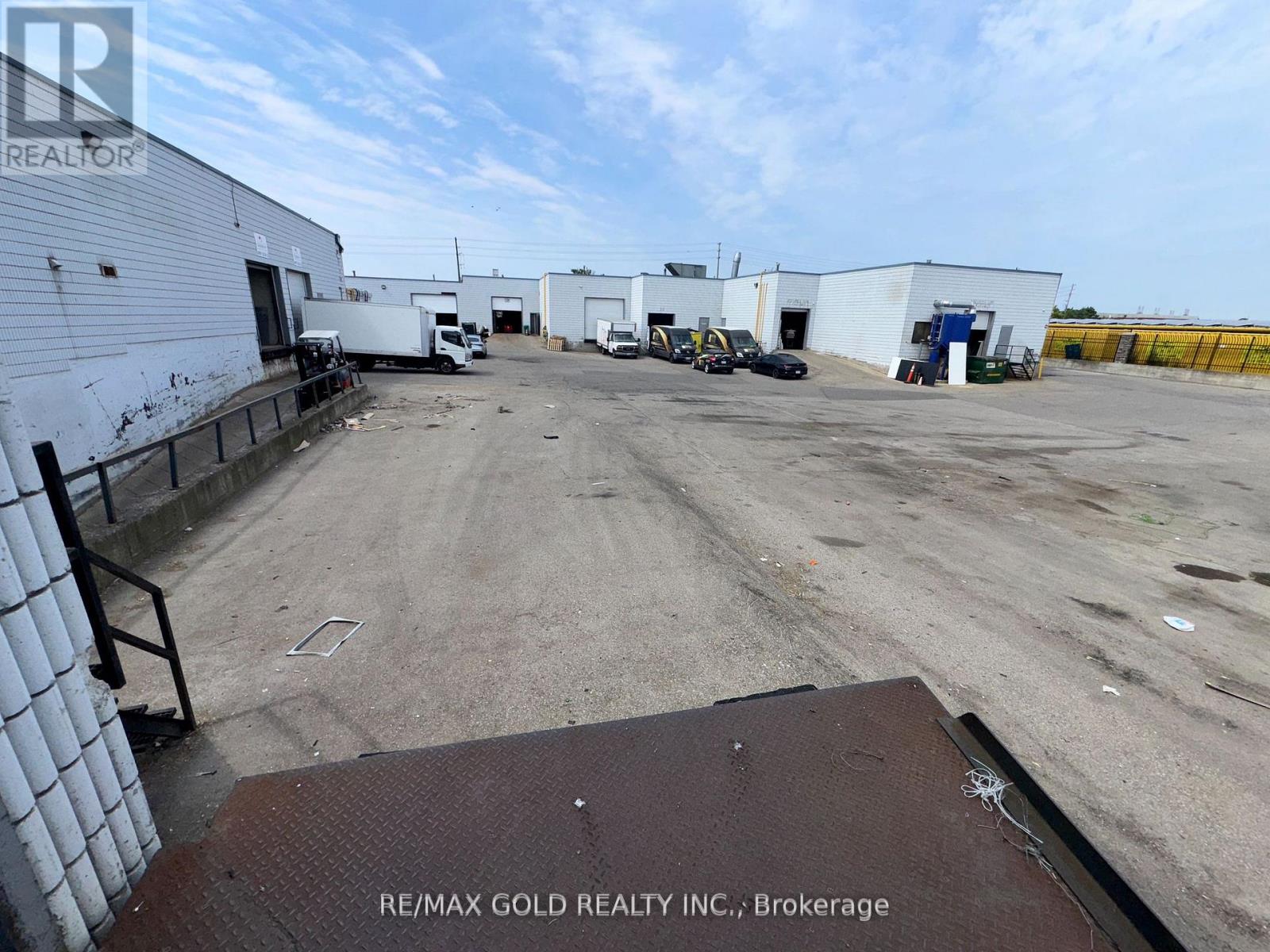 #6&7 - 1935 Drew Road, Mississauga, Ontario  L5S 1M7 - Photo 34 - W12446817