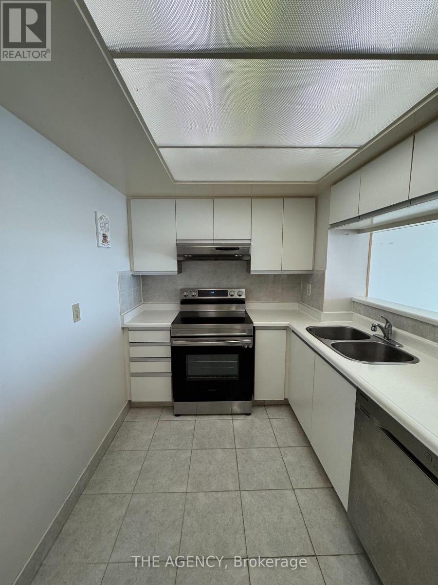 1104 - 1155 Bough Beeches Boulevard, Mississauga, Ontario  L4W 4N2 - Photo 11 - W12446818