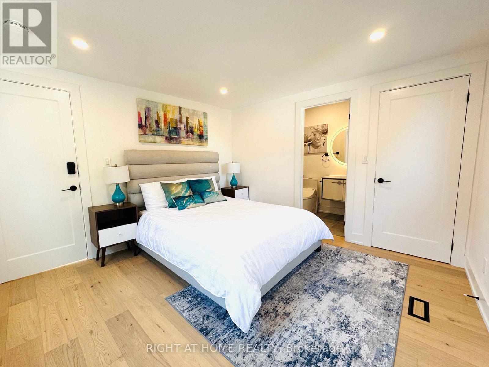 28 Pendeen Avenue, Toronto, Ontario  M6N 2P3 - Photo 12 - W12446824