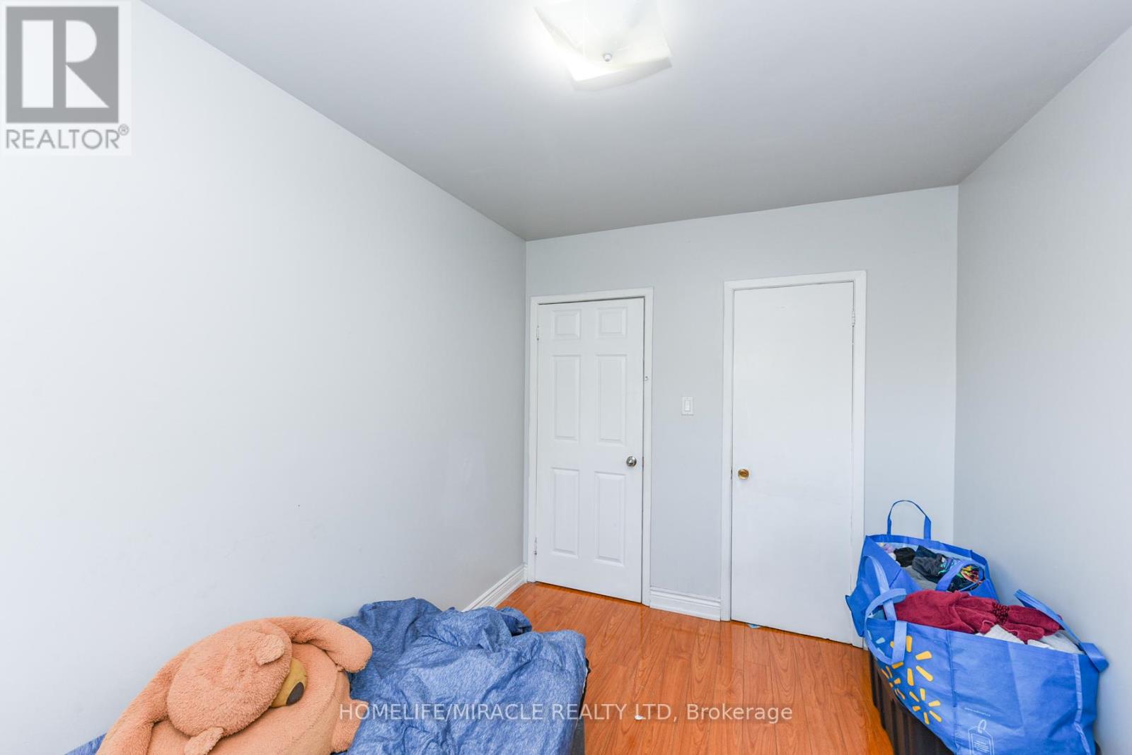 3442 Laddie Crescent, Mississauga, Ontario  L4T 1N1 - Photo 14 - W12446845