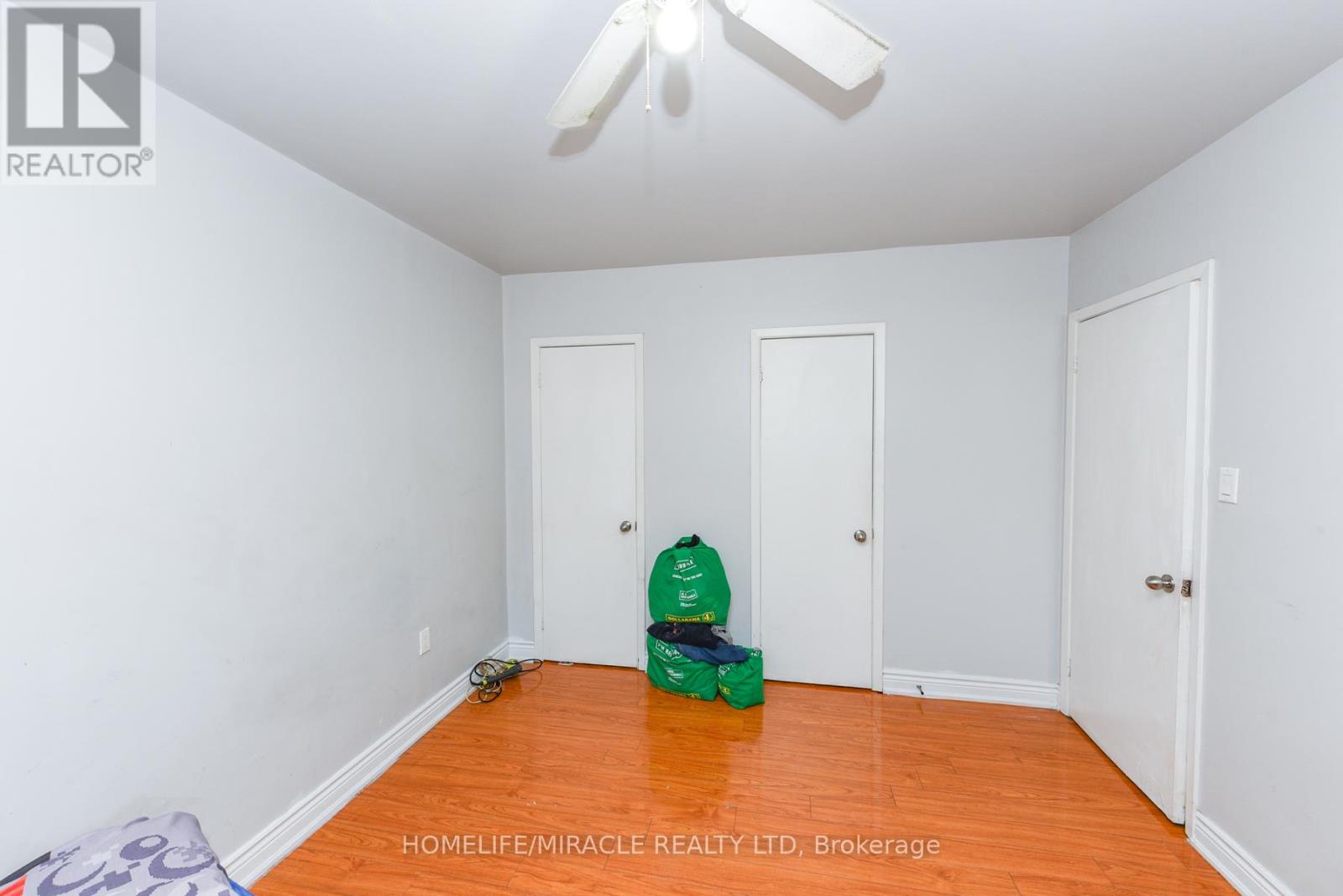 3442 Laddie Crescent, Mississauga, Ontario  L4T 1N1 - Photo 17 - W12446845