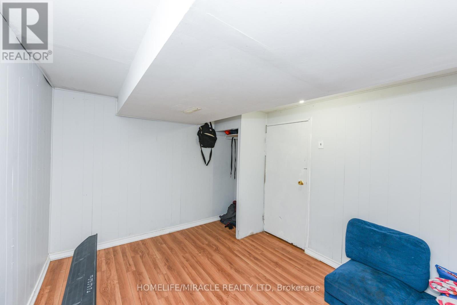 3442 Laddie Crescent, Mississauga, Ontario  L4T 1N1 - Photo 42 - W12446845