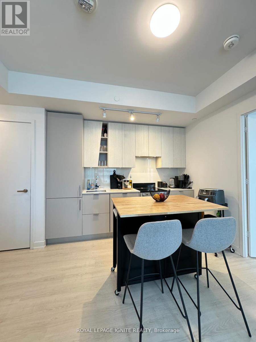 501 - 3883 Quartz Road, Mississauga, Ontario  L5B 0M4 - Photo 7 - W12446846