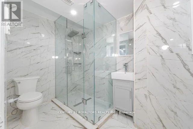 77 Enford Crescent, Brampton (Northwest Brampton), Ontario  L7A 0G1 - Photo 45 - W12446876