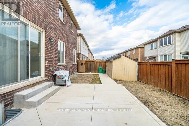 77 Enford Crescent, Brampton (Northwest Brampton), Ontario  L7A 0G1 - Photo 47 - W12446876