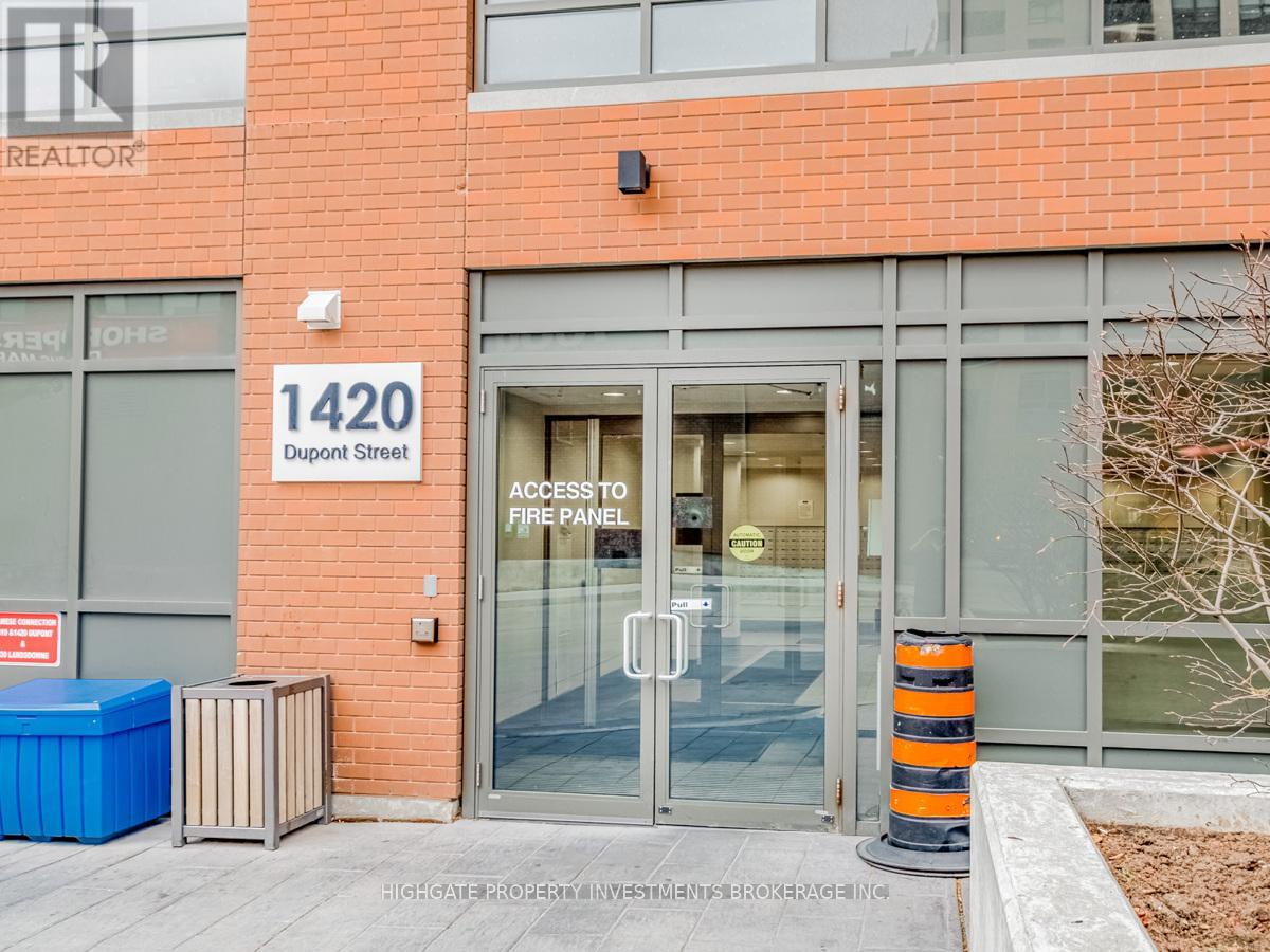 806 - 1420 Dupont Street, Toronto, Ontario  M6H 0C2 - Photo 2 - W12446881