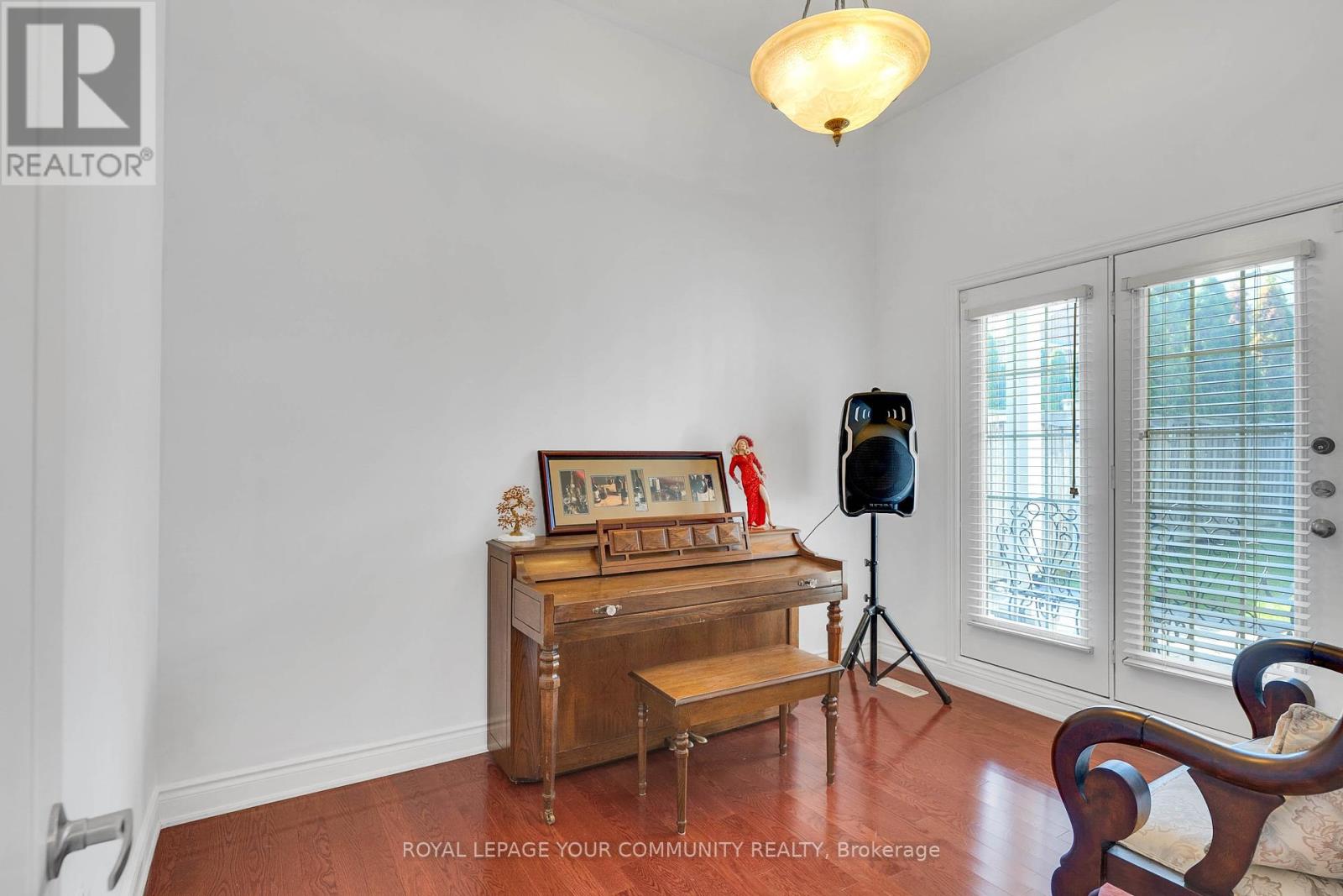 26 Louvain Drive, Brampton, Ontario  L6P 1W6 - Photo 22 - W12446883