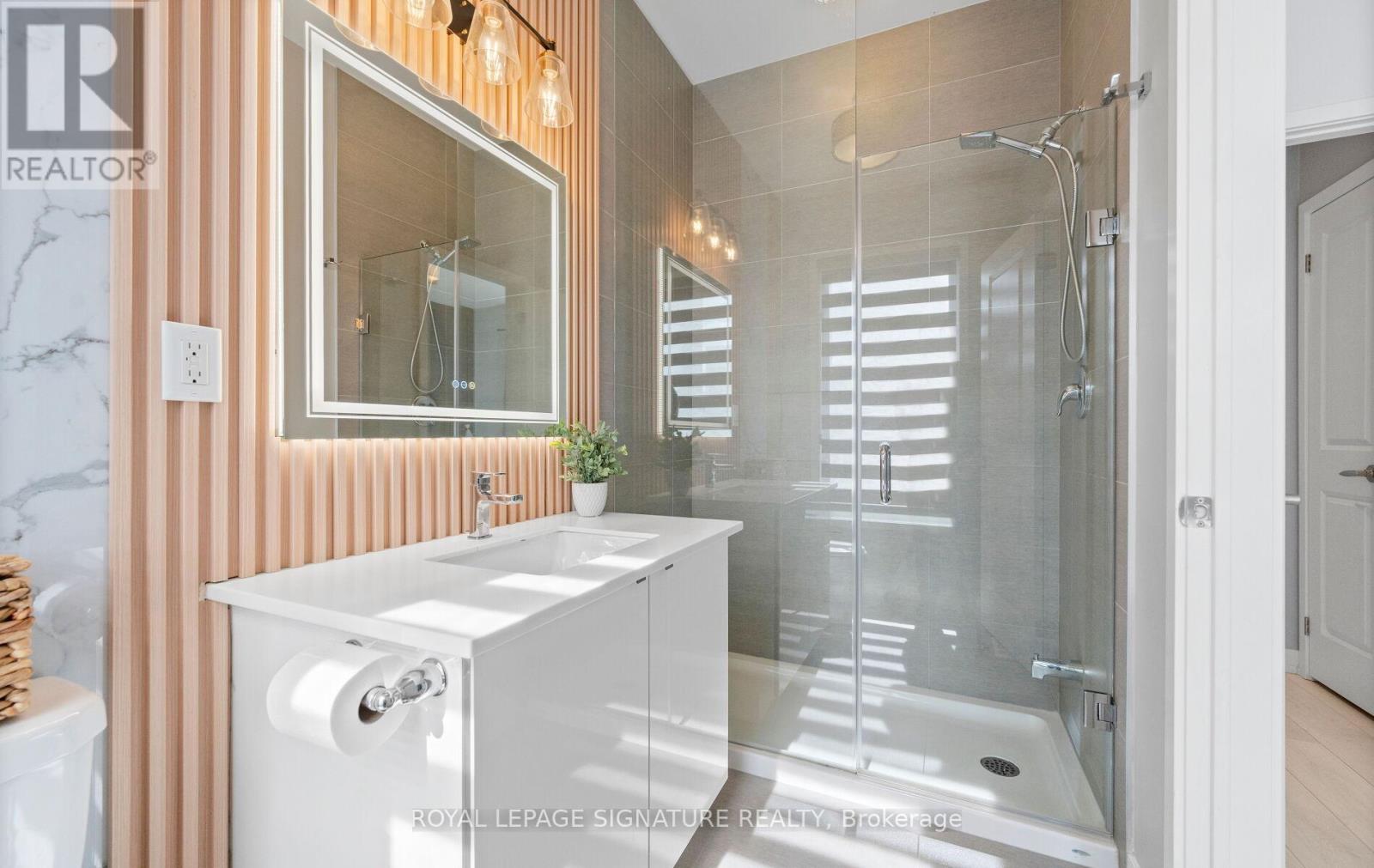 173 Sabina Drive, Oakville (Go Glenorchy), Ontario  L6H 0L4 - Photo 22 - W12446895