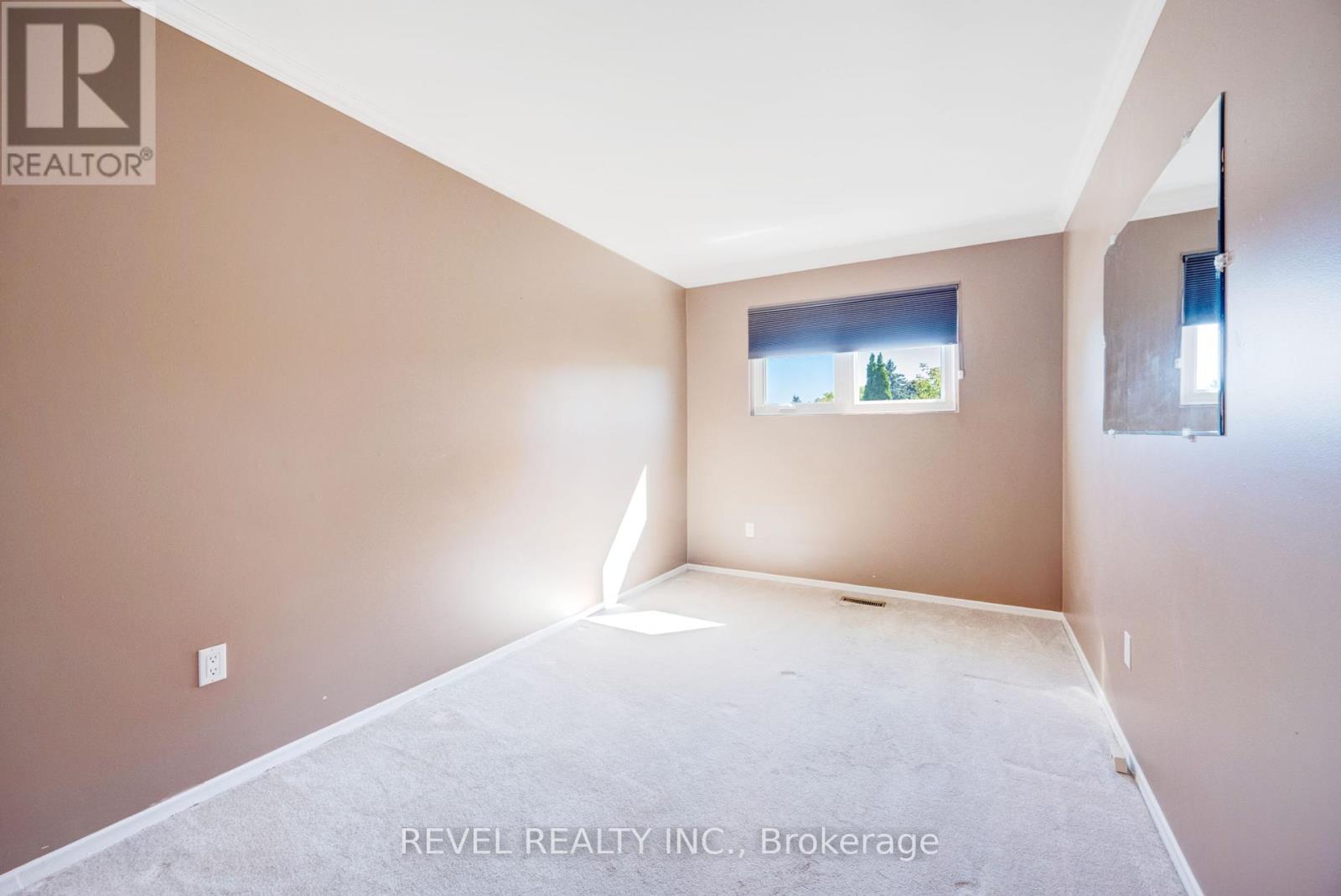 44 Marblehead Crescent, Brampton, Ontario  L6S 2V1 - Photo 21 - W12446914