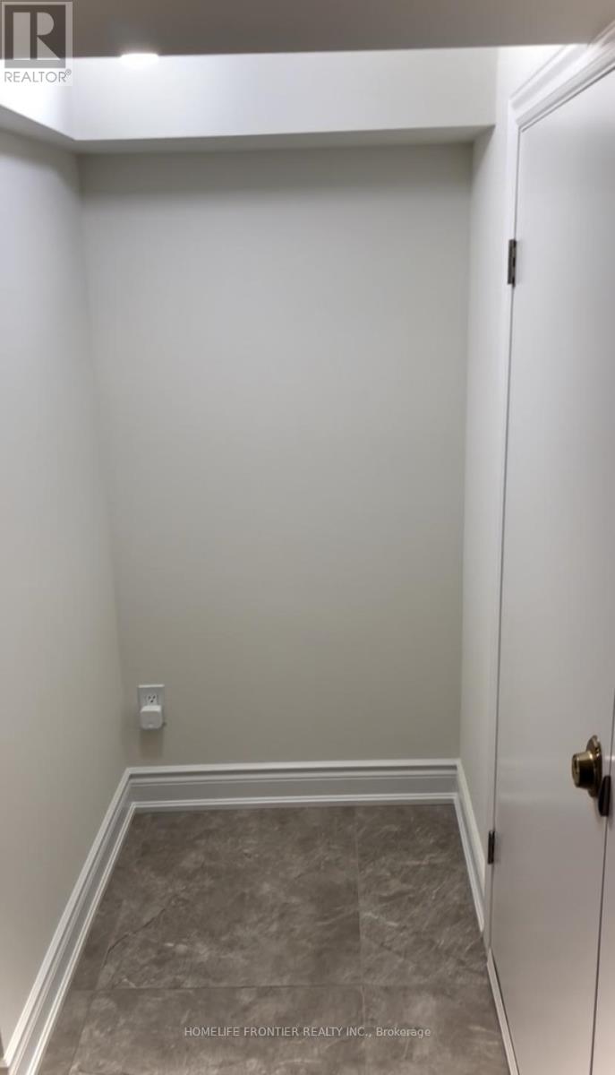 #d - 63 Lockerbie Avenue, Toronto, Ontario  M9N 3A3 - Photo 13 - W12446915