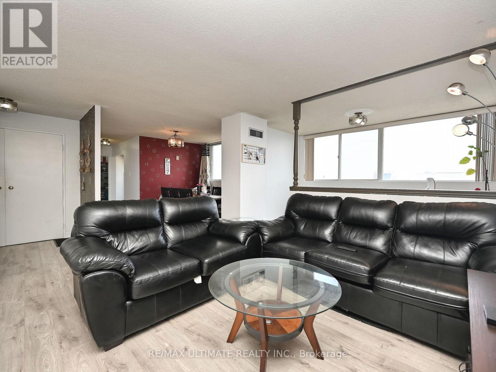 2101 - 3700 Kaneff Crescent, Mississauga, Ontario  L5A 4B8 - Photo 12 - W12446917