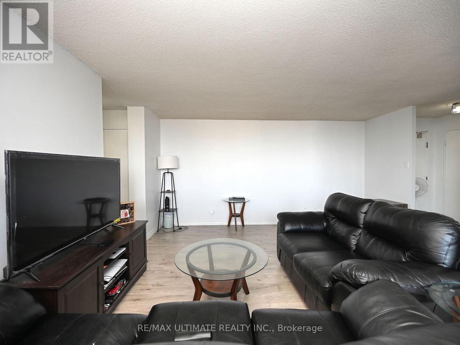 2101 - 3700 Kaneff Crescent, Mississauga, Ontario  L5A 4B8 - Photo 13 - W12446917