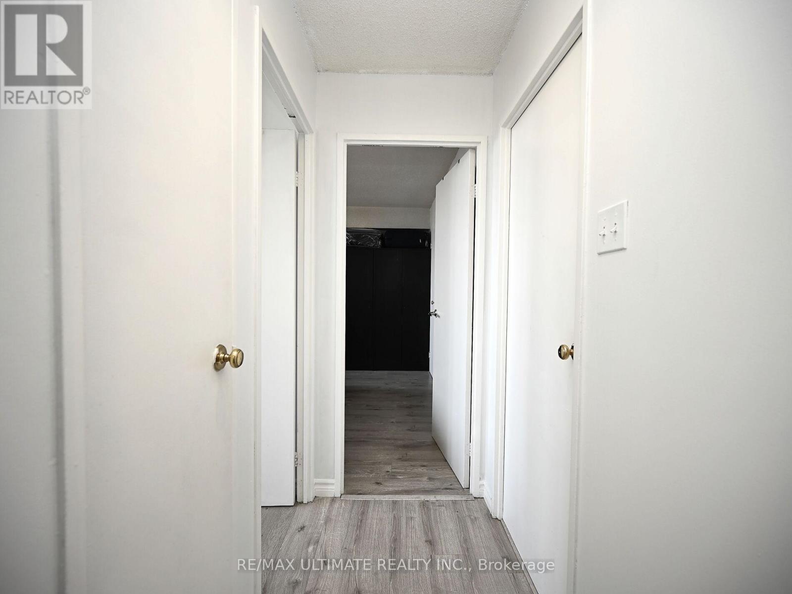 2101 - 3700 Kaneff Crescent, Mississauga, Ontario  L5A 4B8 - Photo 29 - W12446917