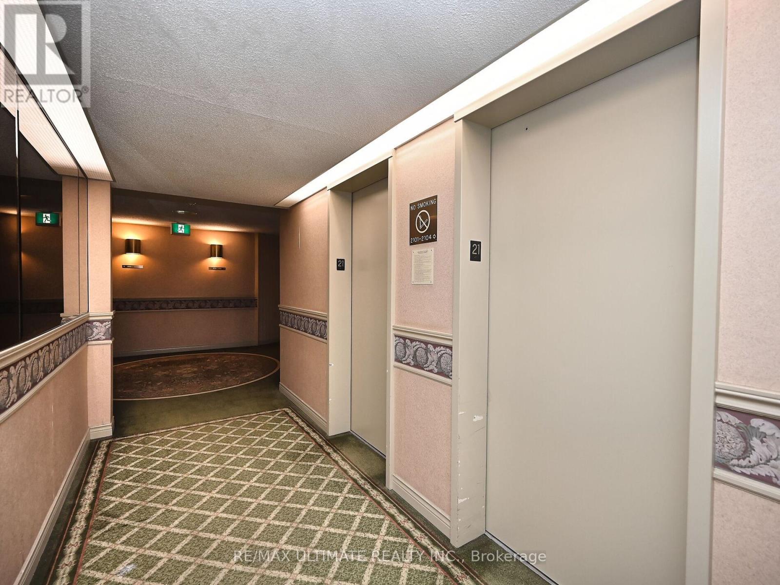 2101 - 3700 Kaneff Crescent, Mississauga, Ontario  L5A 4B8 - Photo 40 - W12446917