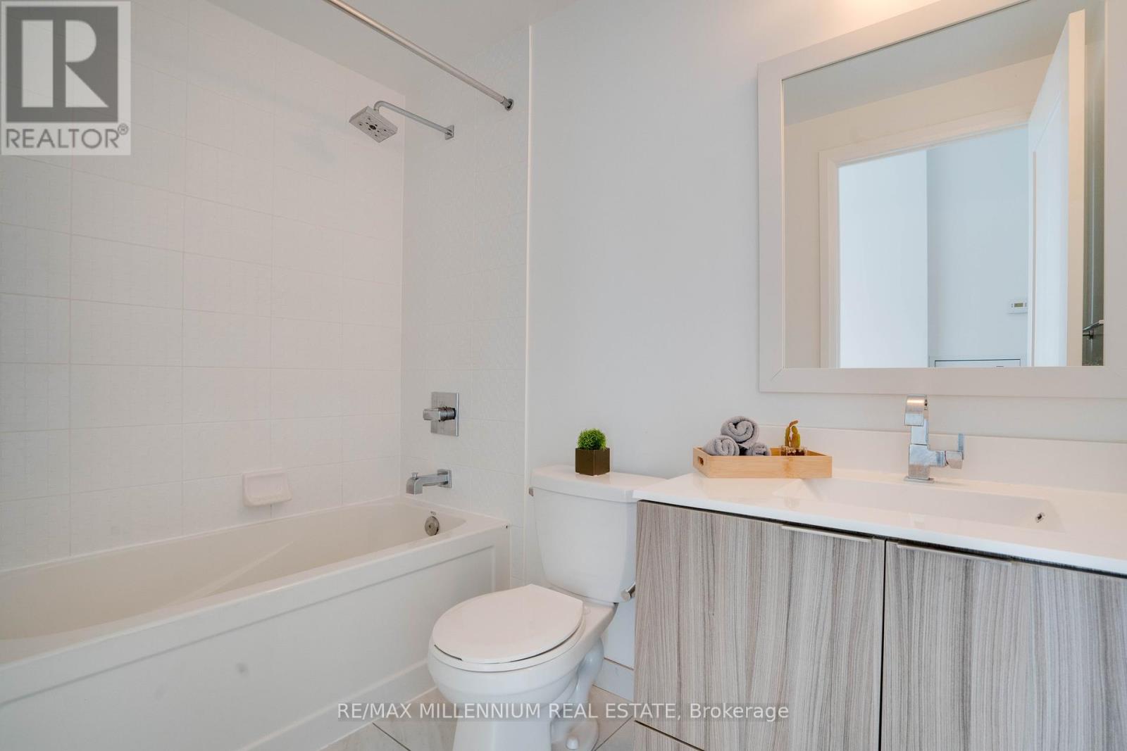 3105 - 56 Annie Craig Drive, Toronto, Ontario  M8V 0C8 - Photo 32 - W12446918