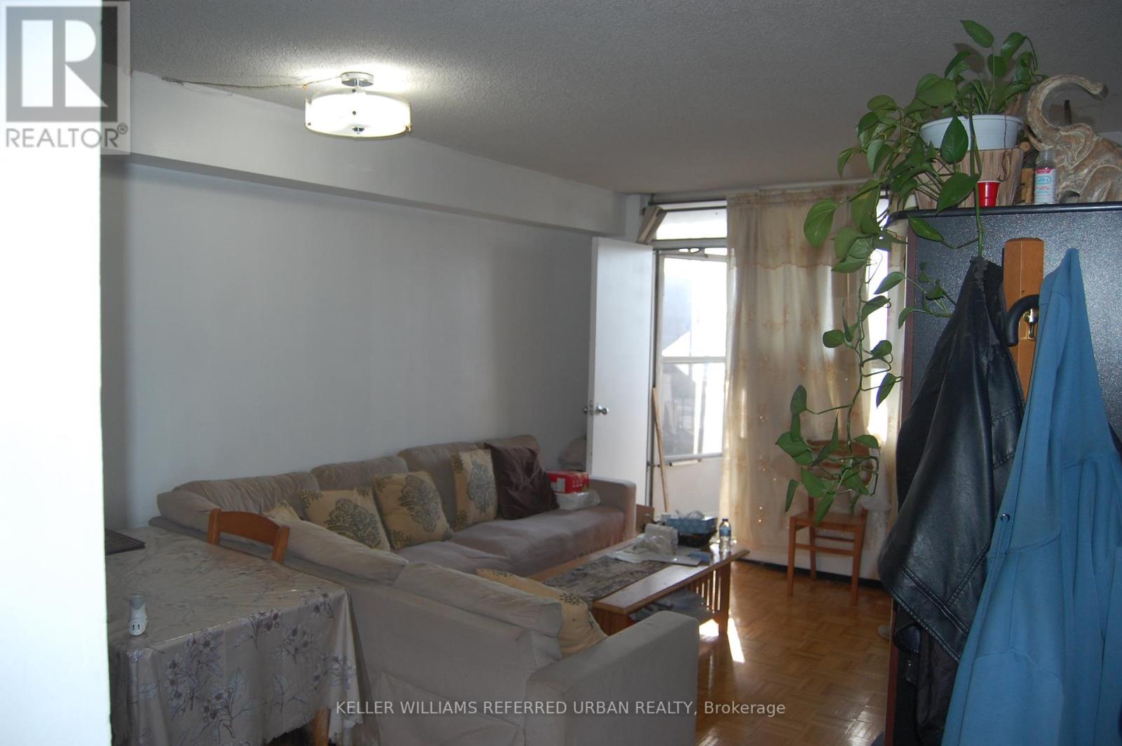 907 - 50 Lotherton Pathway, Toronto (Yorkdale-Glen Park), Ontario  M6B 2G8 - Photo 9 - W12446952