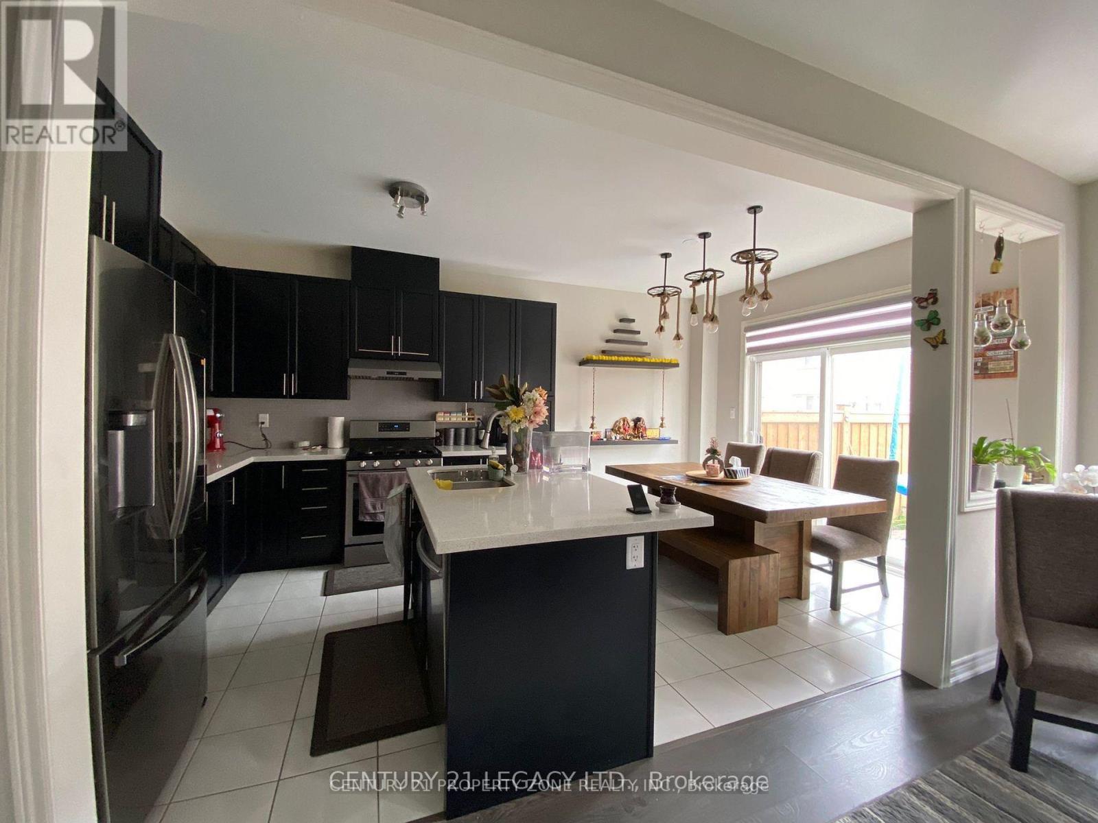 23 Taurus Road, Brampton, Ontario  L7A 0C4 - Photo 3 - W12446965