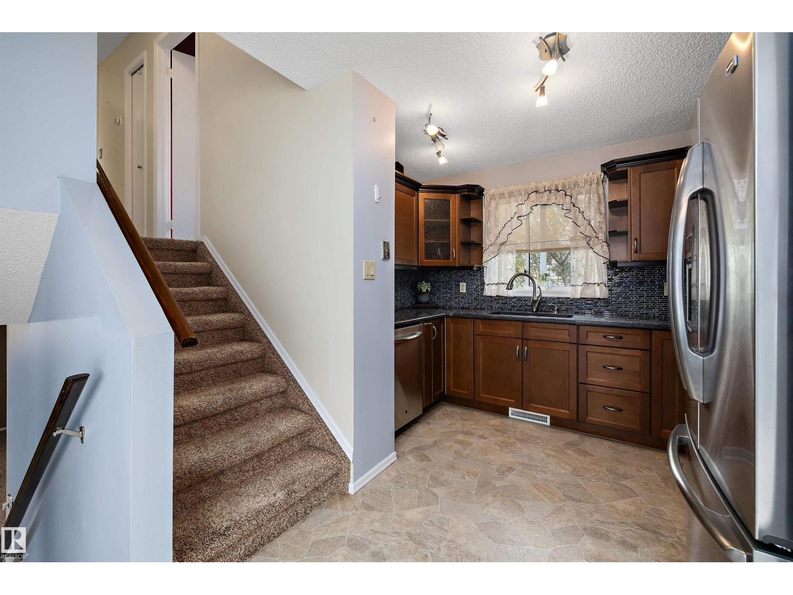 4420 36a St Nw, Edmonton, Alberta  T6L 6K5 - Photo 16 - E4461003