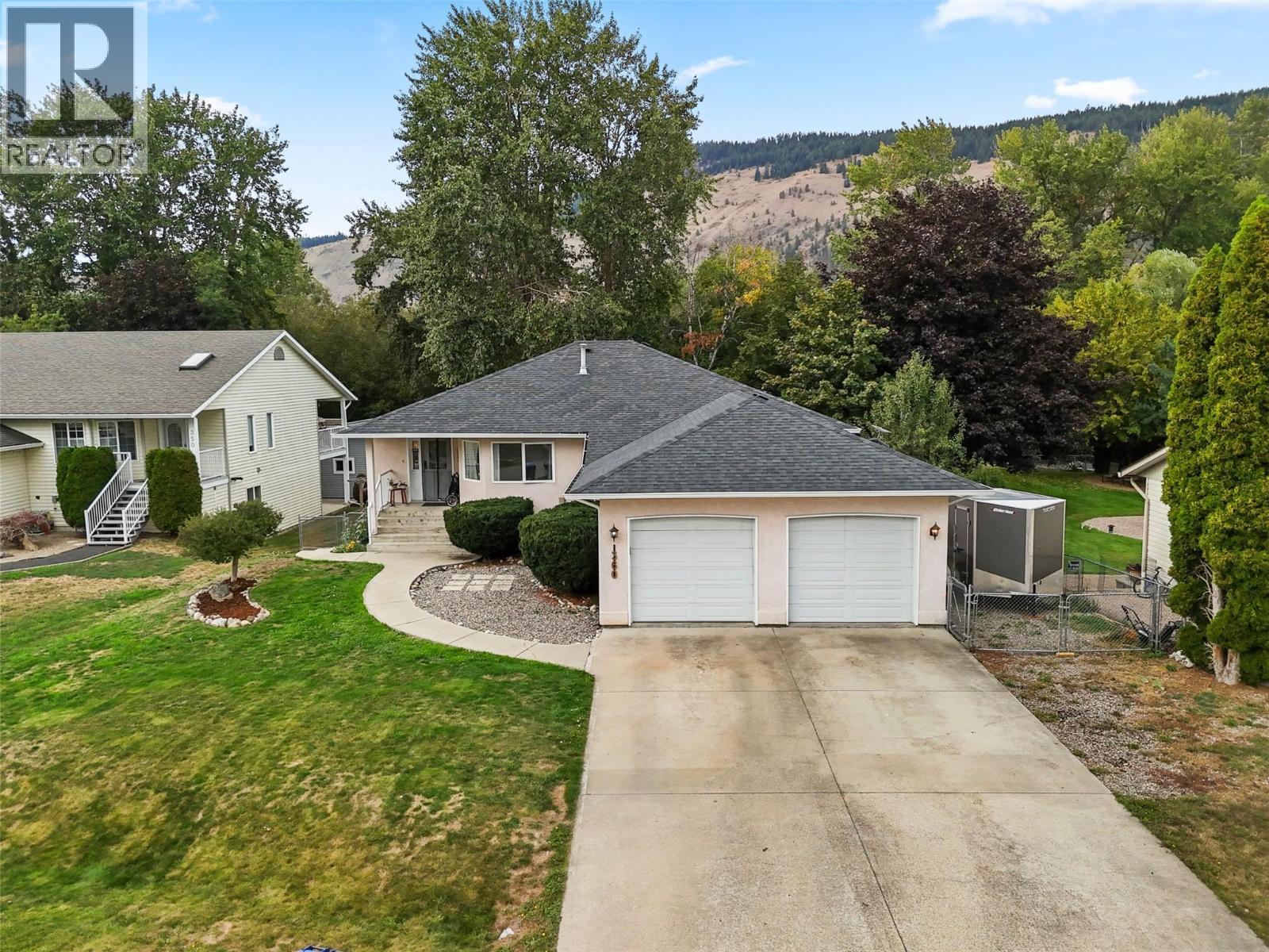 360 Juniper Street, Chase, British Columbia