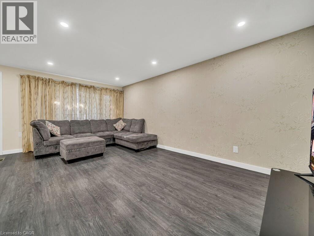 34 Belwood Walk, Kitchener, Ontario  N2C 1Z3 - Photo 12 - 40776755