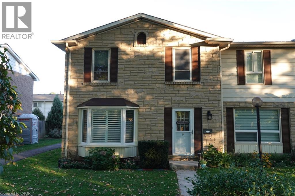 5475 Lakeshore Road Unit# 9, Burlington, Ontario  L7L 1E1 - Photo 1 - 40776174