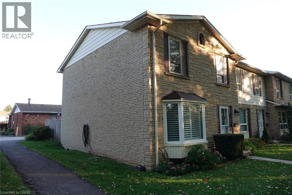 5475 Lakeshore Road Unit# 9, Burlington, Ontario  L7L 1E1 - Photo 4 - 40776174