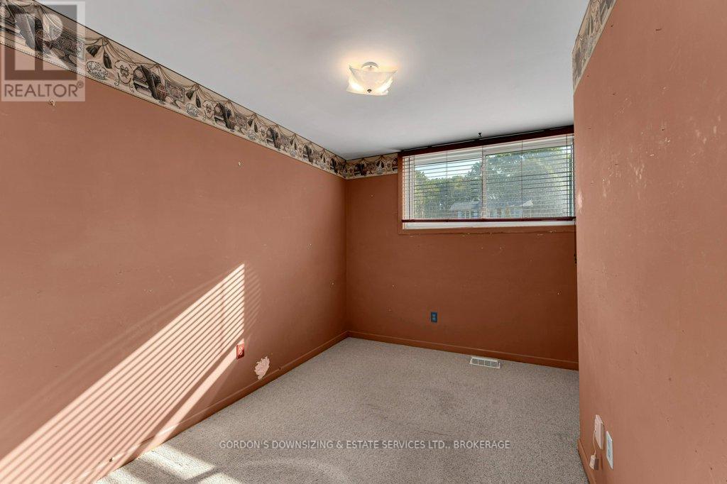 869 Haverhill Drive, Kingston, Ontario  K7M 4V1 - Photo 30 - X12447136