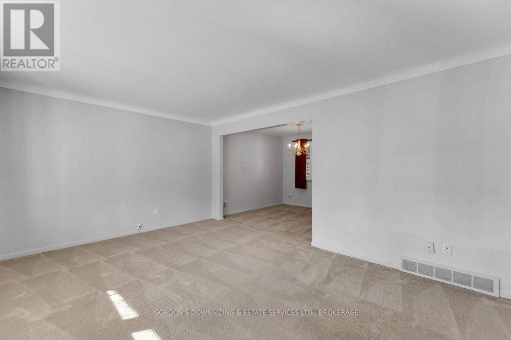 869 Haverhill Drive, Kingston, Ontario  K7M 4V1 - Photo 7 - X12447136