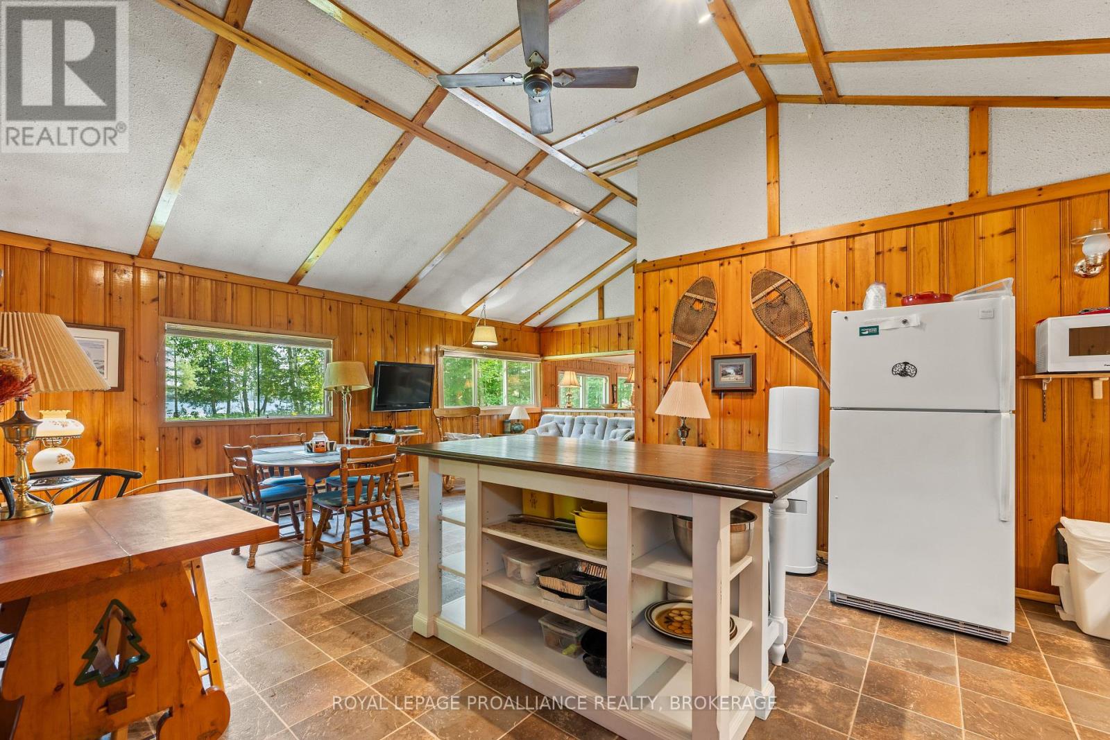 1057 Marble Lake Road, Frontenac, Ontario  K0H 1K0 - Photo 18 - X12447154