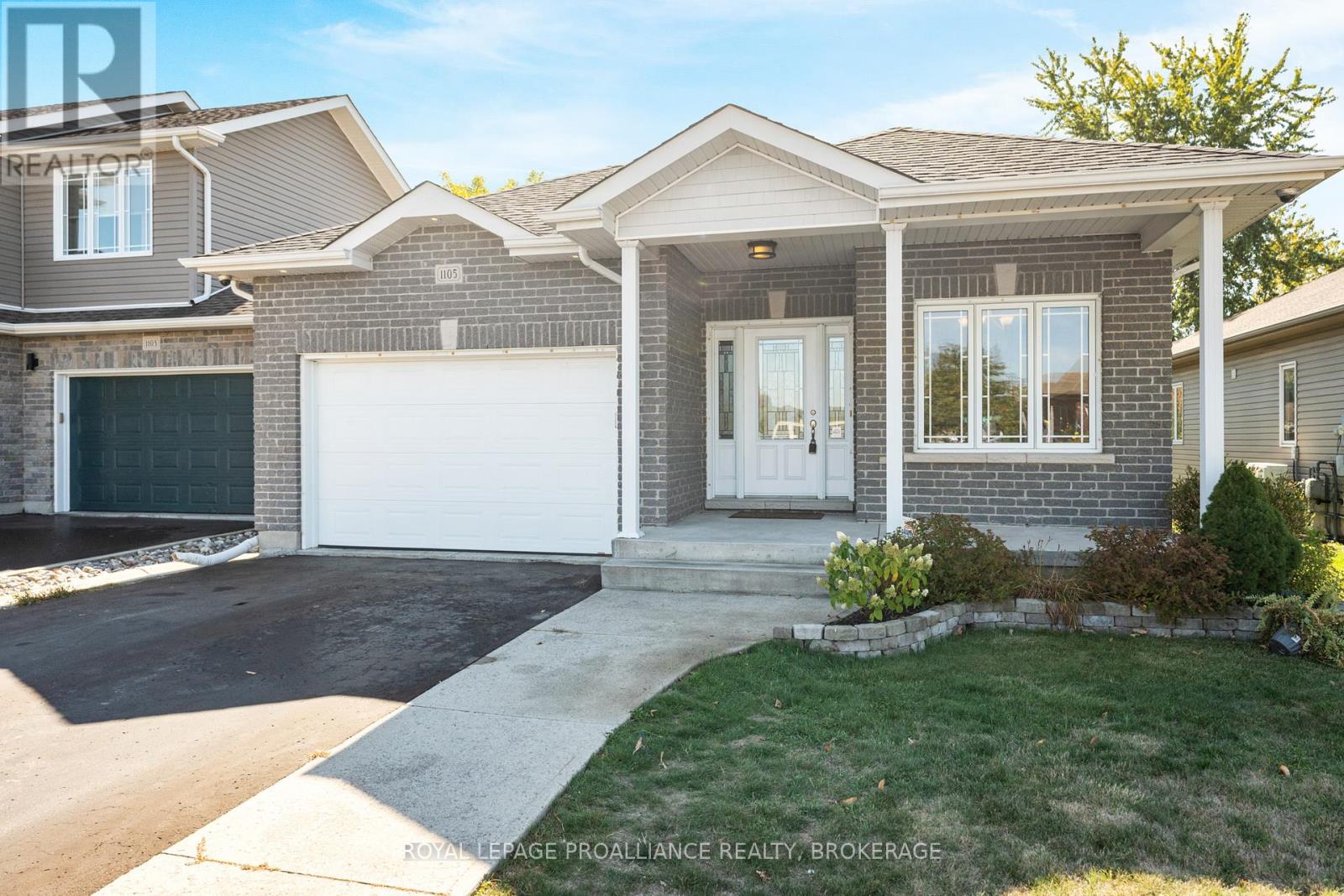 1105 Crossfield Avenue, Kingston, Ontario  K7P 0G7 - Photo 1 - X12447196