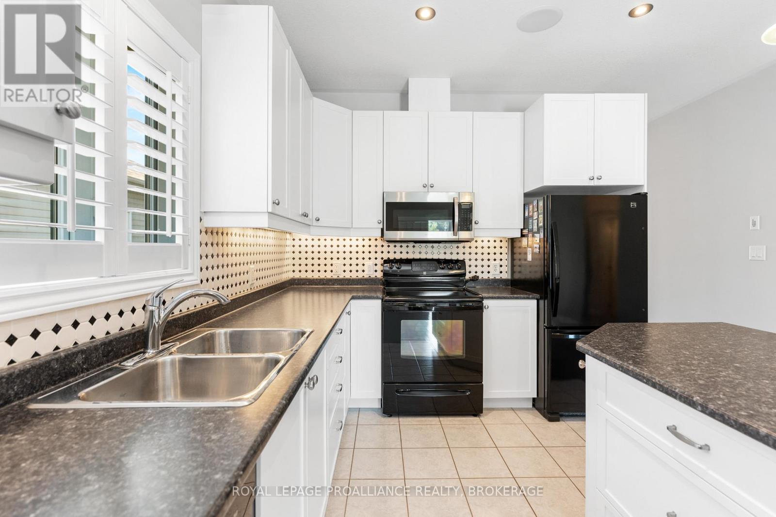 1105 Crossfield Avenue, Kingston, Ontario  K7P 0G7 - Photo 16 - X12447196