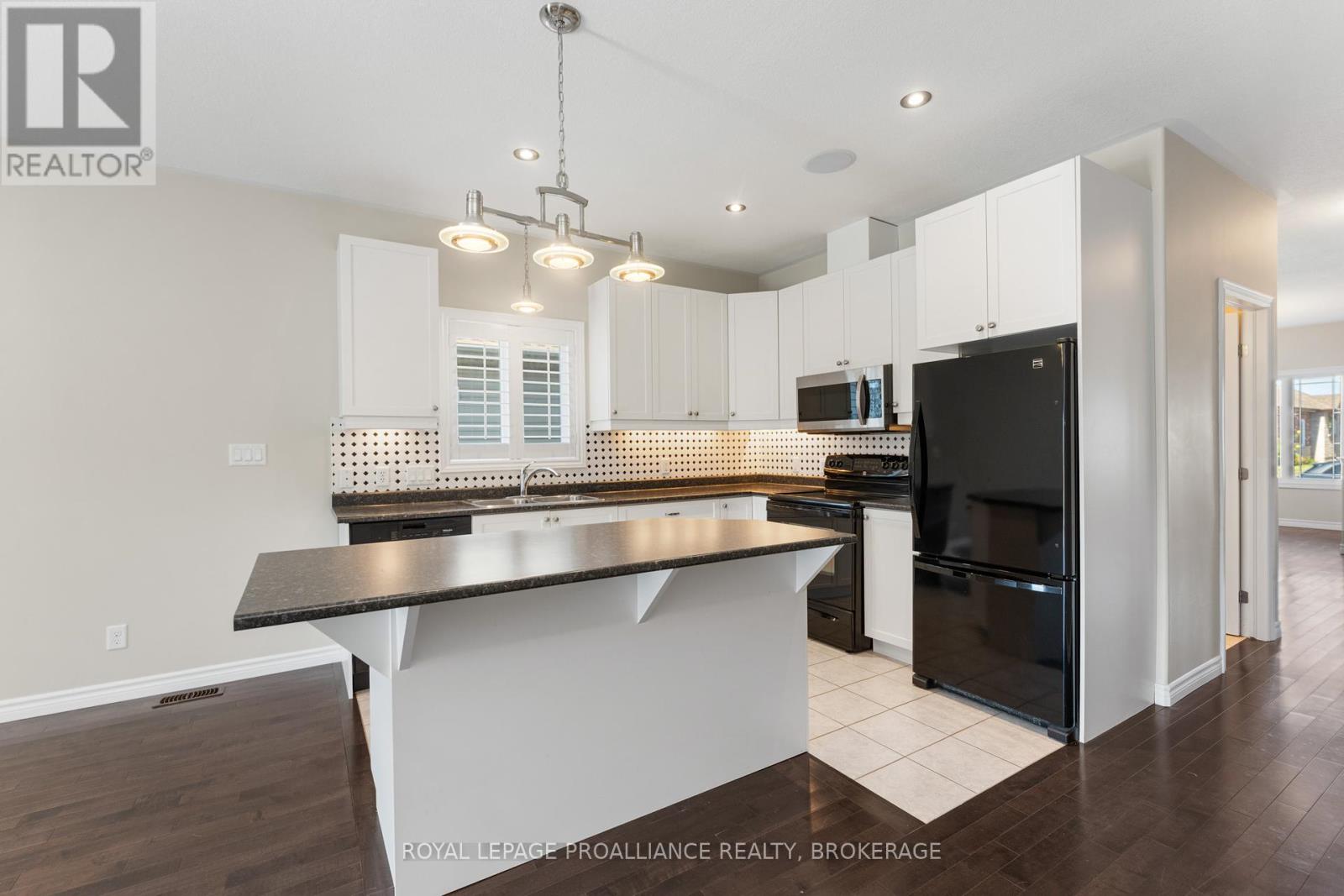1105 Crossfield Avenue, Kingston, Ontario  K7P 0G7 - Photo 21 - X12447196
