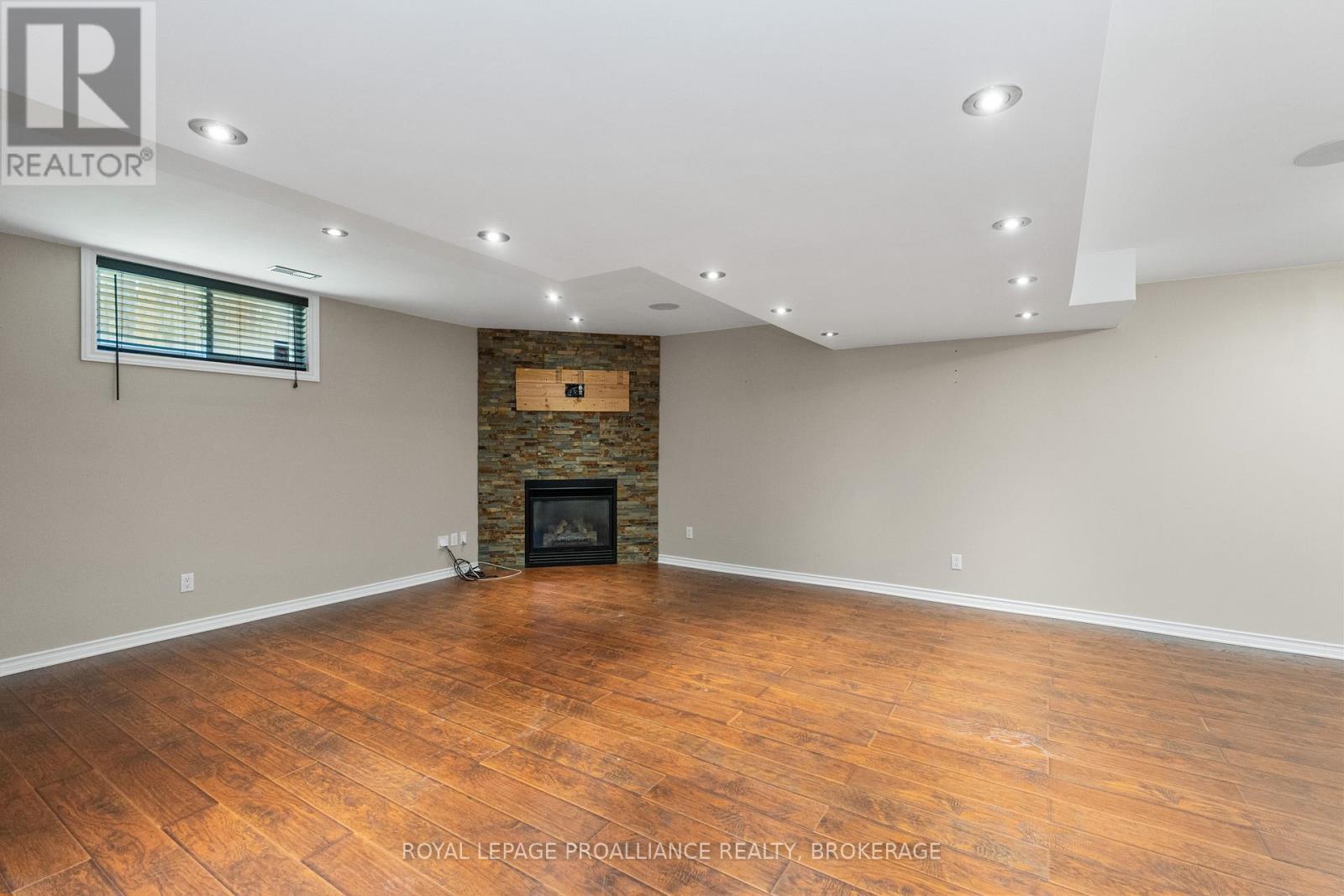 1105 Crossfield Avenue, Kingston, Ontario  K7P 0G7 - Photo 27 - X12447196